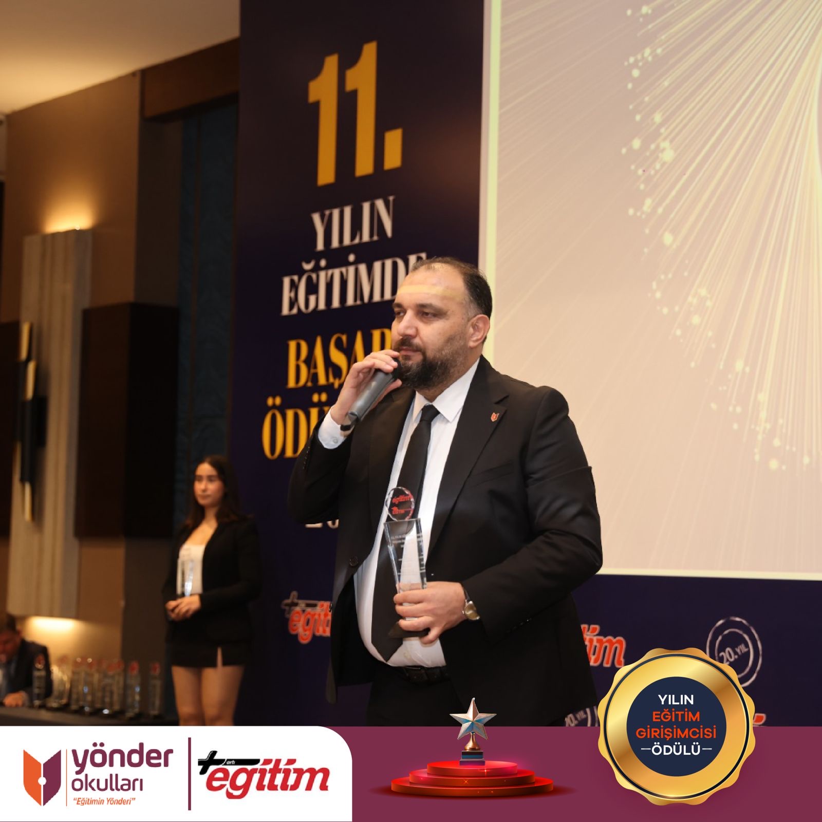 Yönetim Kurulu Başkanımız İzzet Sakın “Yılın Eğitim Girişimcisi” Ödülünü Aldı